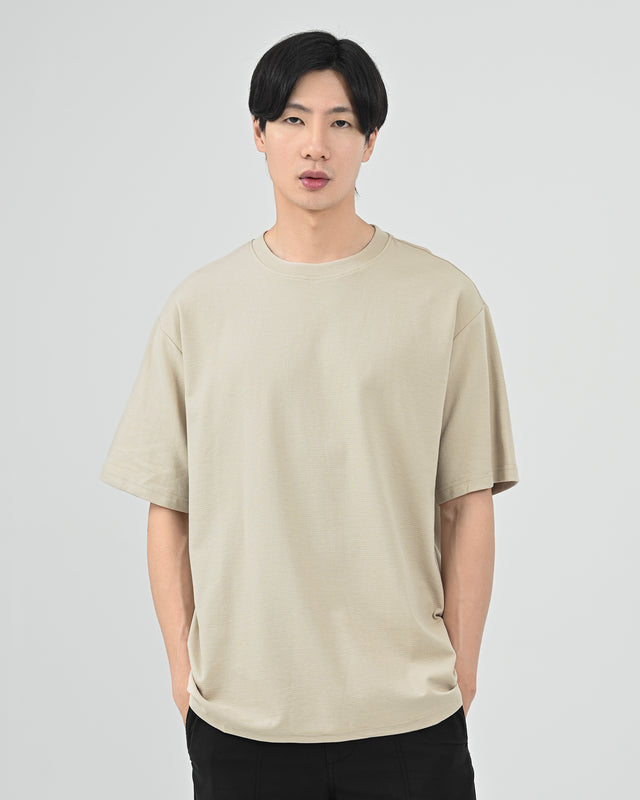 LOGAN TEE