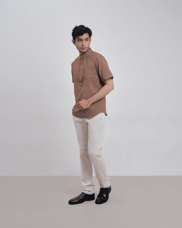 #color_brown
