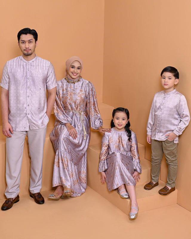 #color_khaki