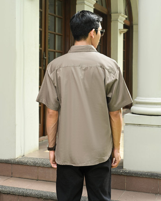 #color_taupe